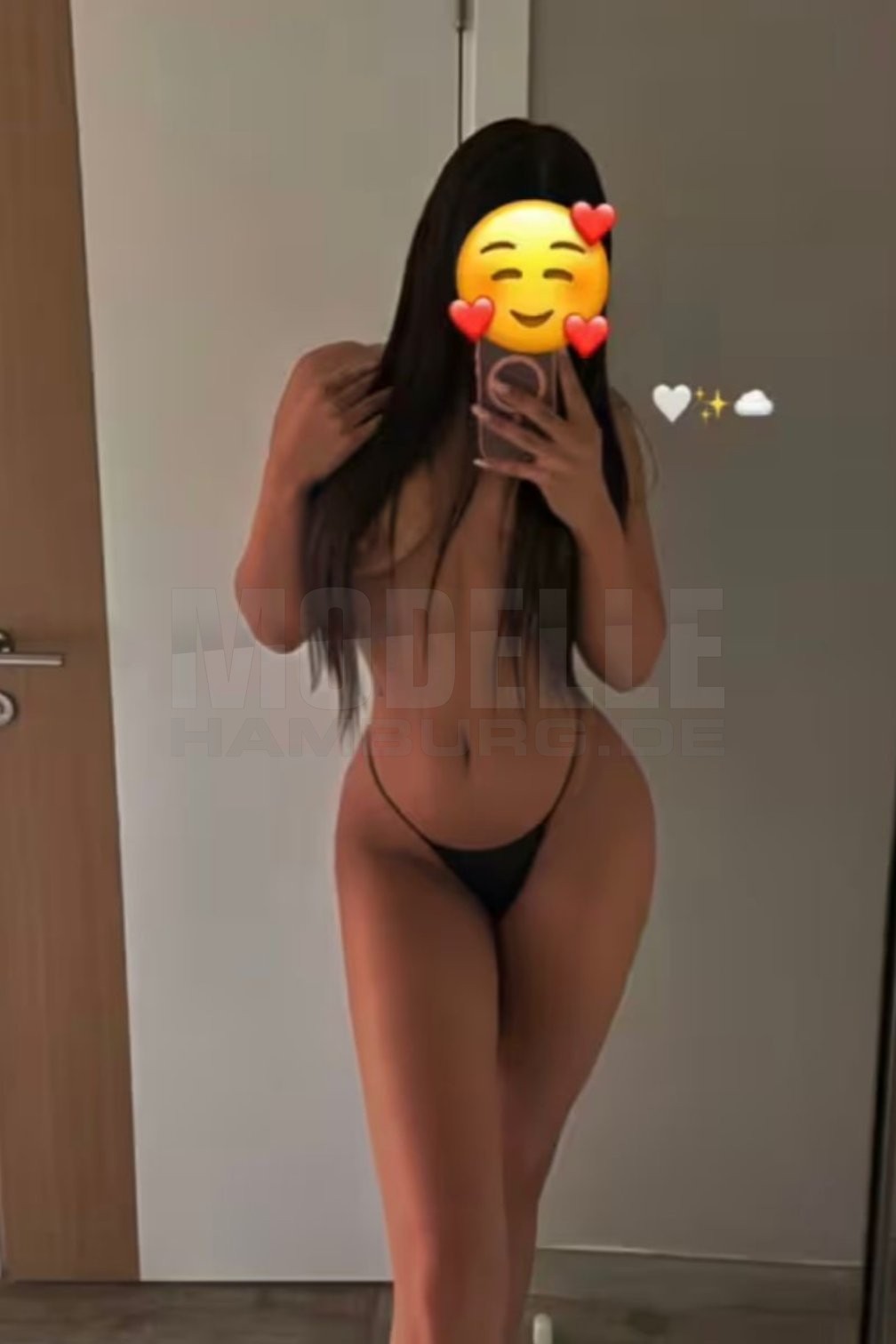 Selena  Party, 22, 165cm, 55kg, 75 C