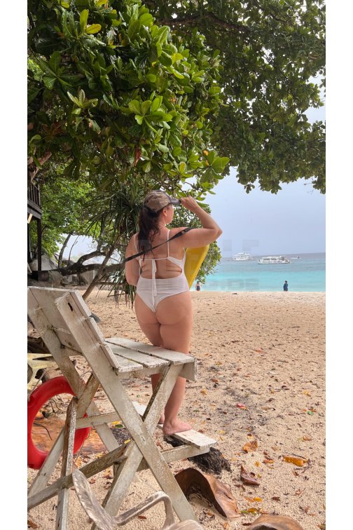 AIWI Habel, 45, 175cm, 75kg, 75 C