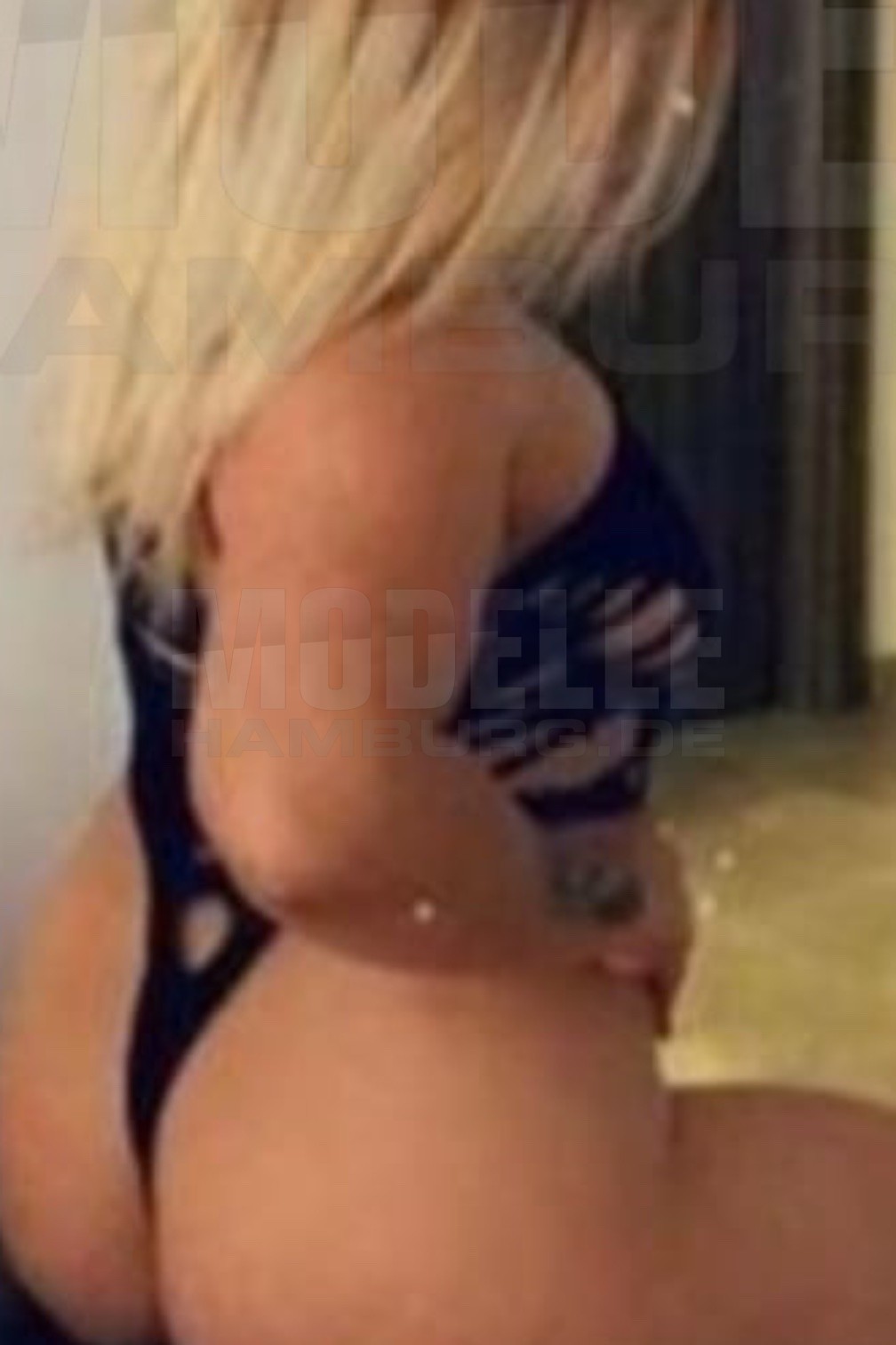 Karina party, 23, 162cm, 58kg, 70 C