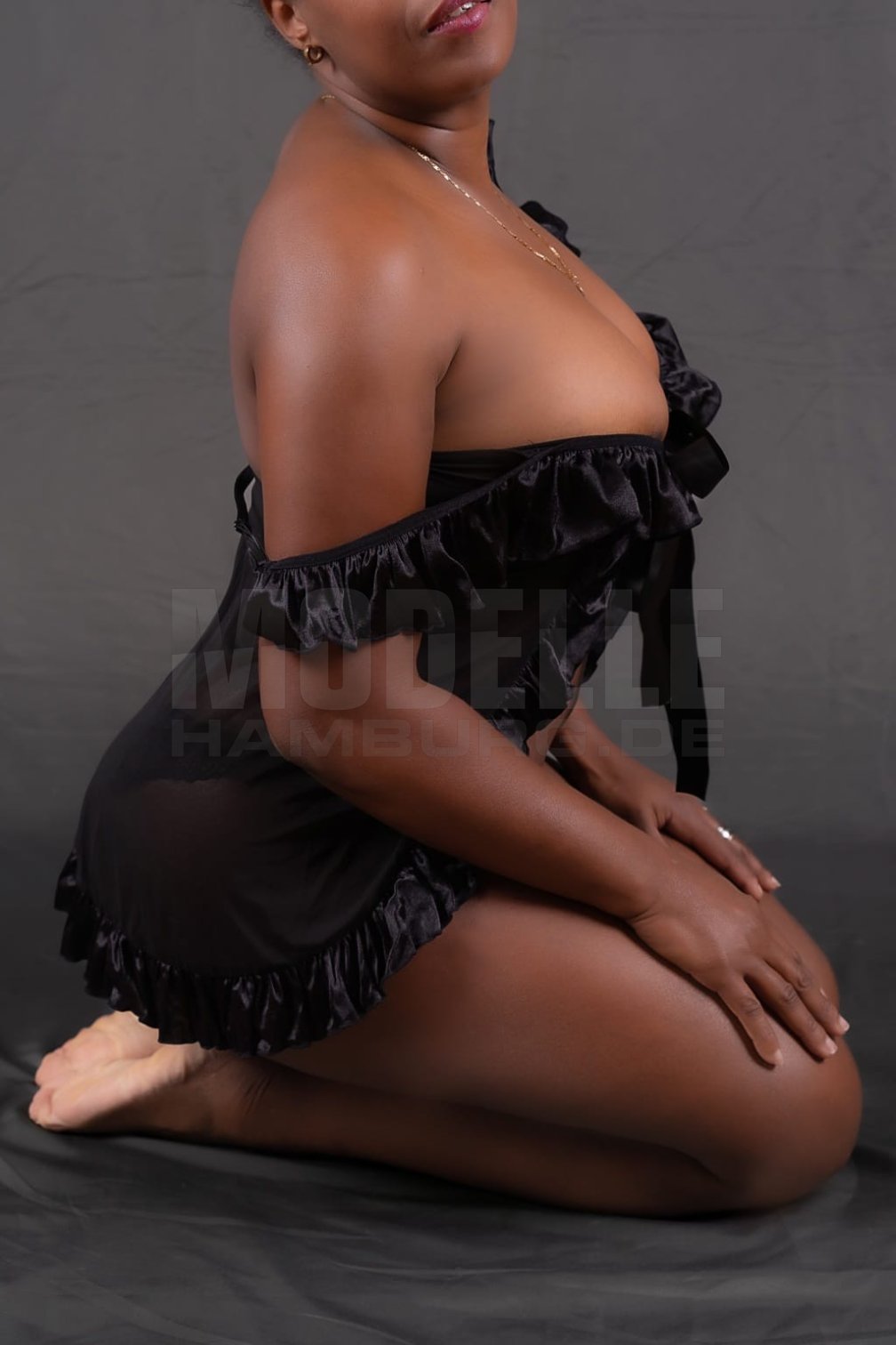 Gina, 44, 165cm, 56kg, 70 C