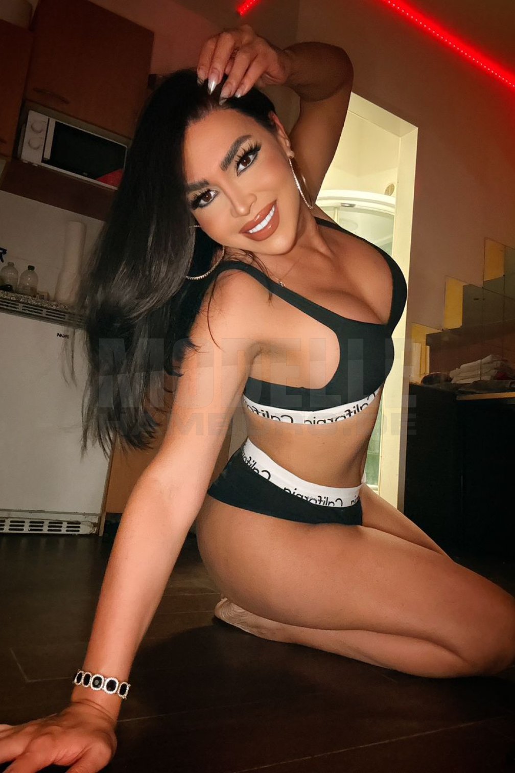 TS-STEFANY-TOP-PART, 24, 169cm, 60kg, 70 C