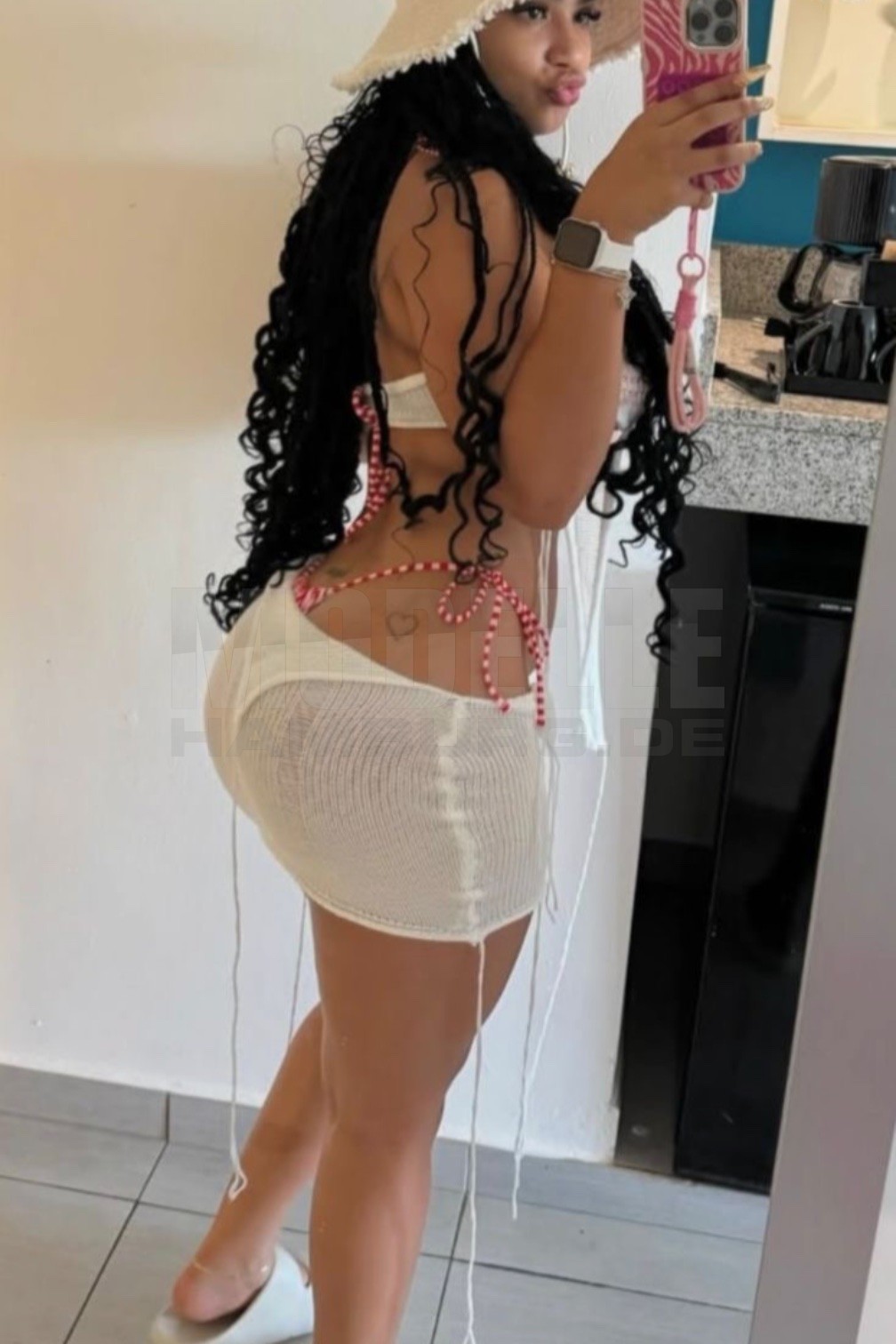 Estella, 27, 167cm, 60kg, 75 B