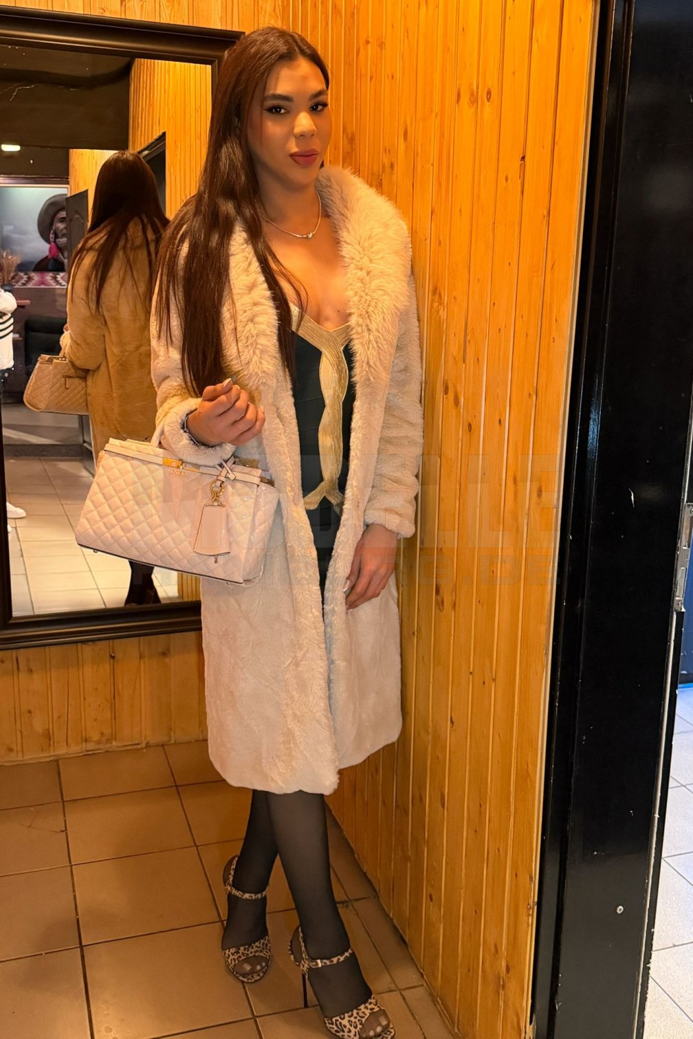 TS-BRENDA XXL TOP, 22, 177cm, 53kg, 70 D