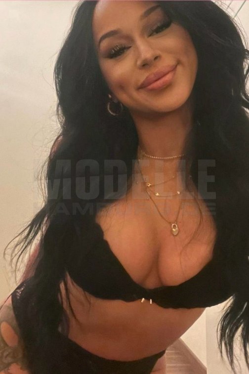 Lucia, 25, 164cm, 57kg, 75 D