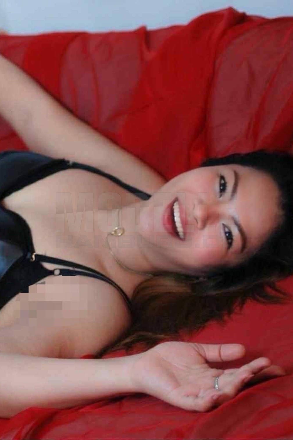 Dada AV, 32, 170cm, 55kg, 75 B