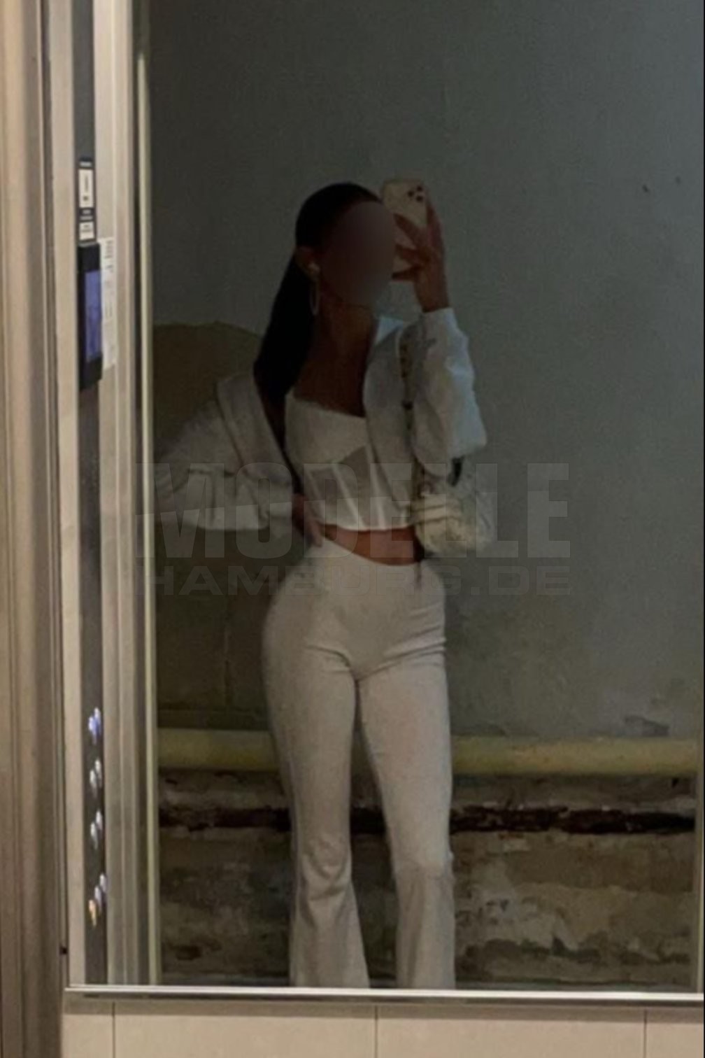 Vicky, 18, 168cm, 47kg, 70 B