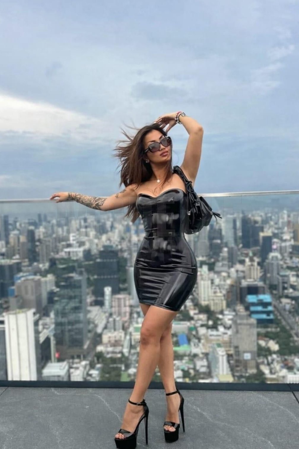 Linh, 25, 155cm, 45kg, 75 DD