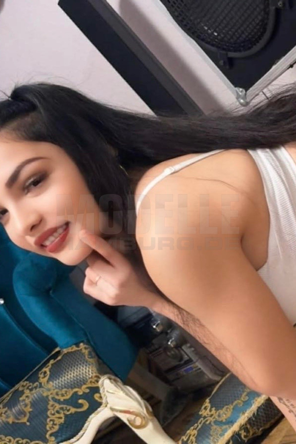 Karmen, 18, 160cm, 46kg, 70 B