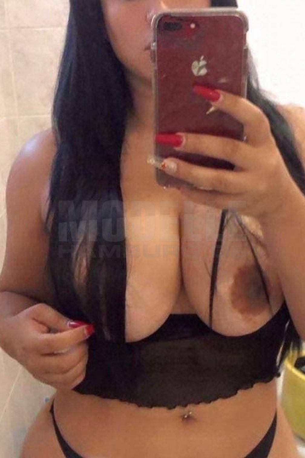 Katherine, 28, 165cm, 70kg, 90 D