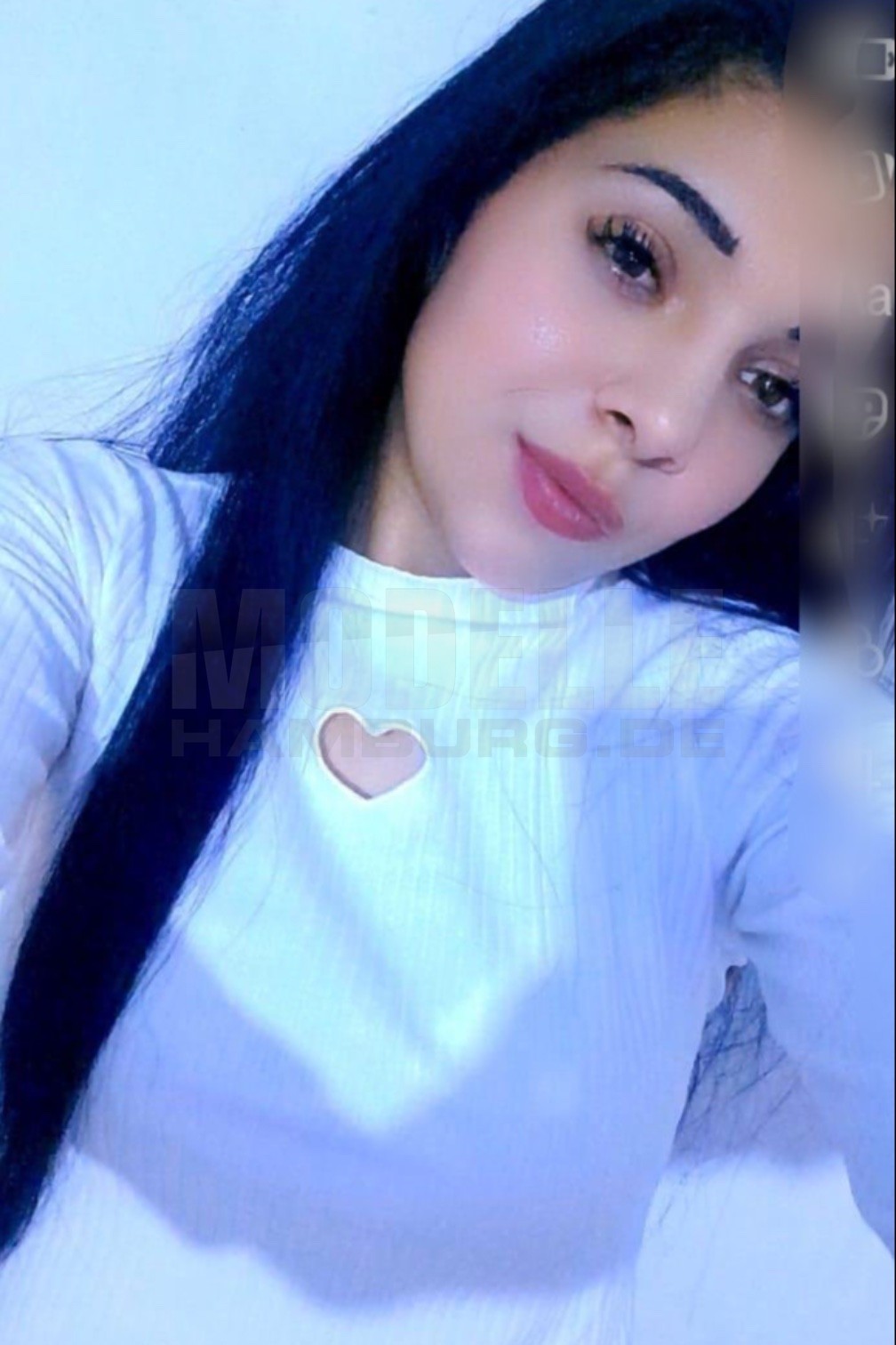 Bianca, 18, 160cm, 53kg, 70 B