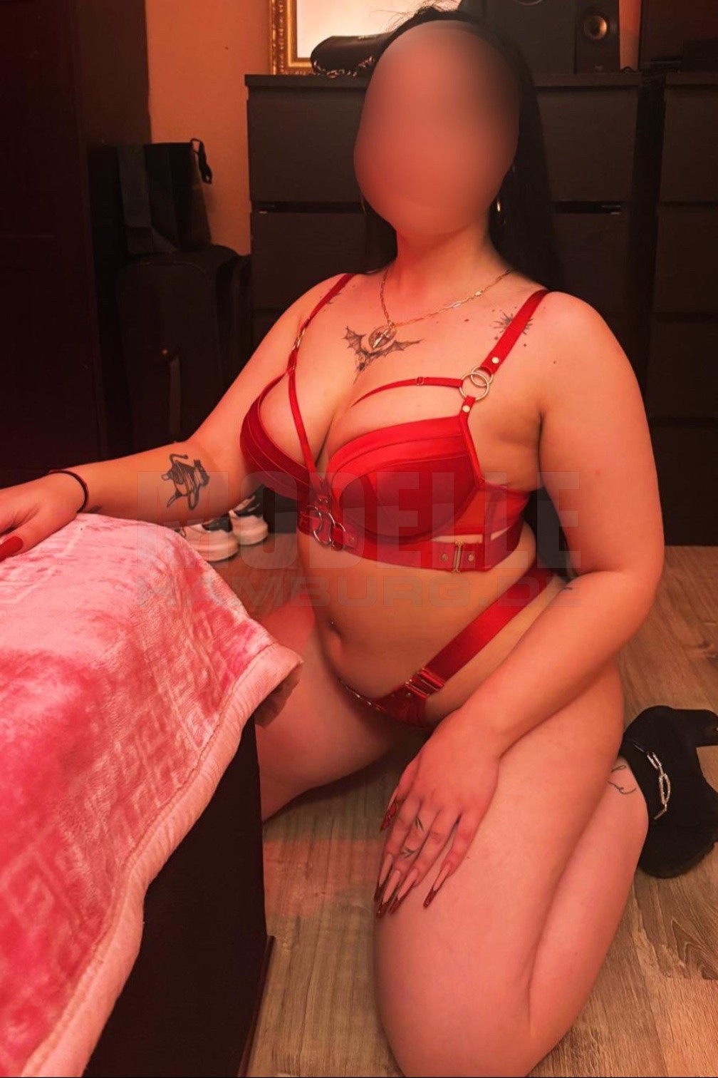 Melek party, 21, 160cm, 68kg, 85 C