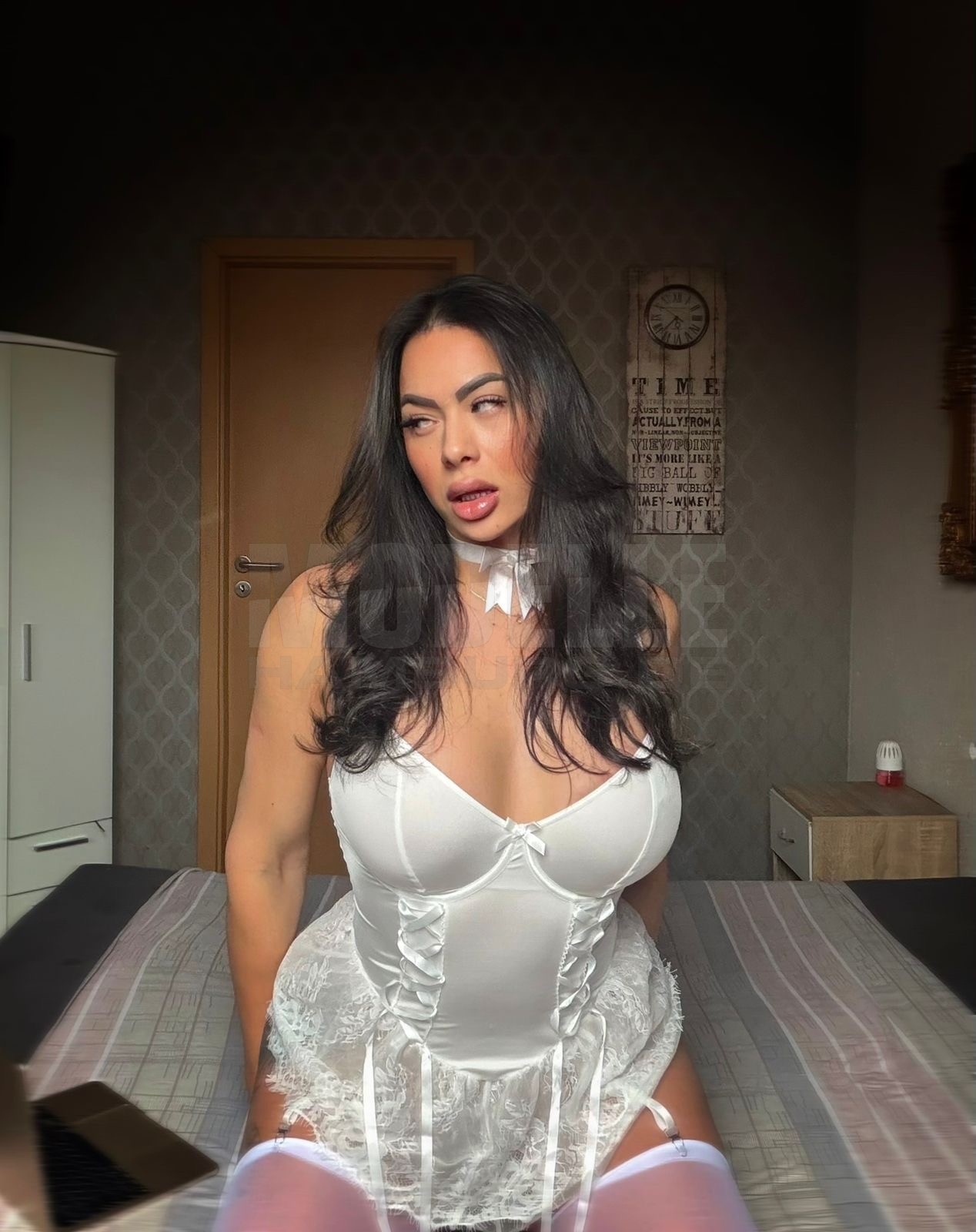 Ts Perla, 27, 178cm, 80kg, 75 C