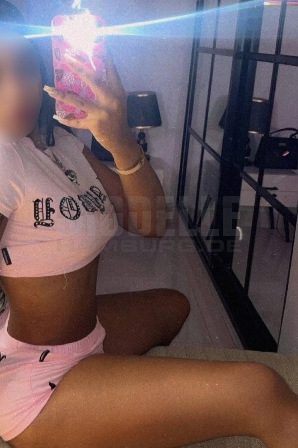 Caroll, 29, 164cm, 61kg, 75 C