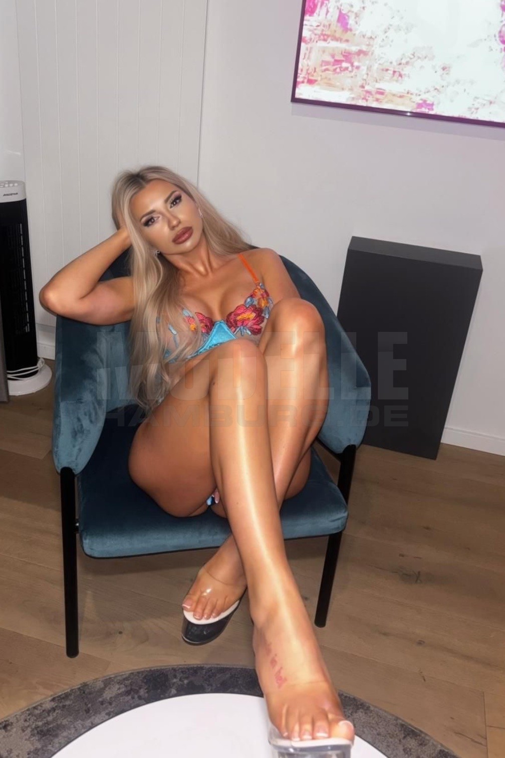 Mila, 23, 162cm, 54kg, 75 C