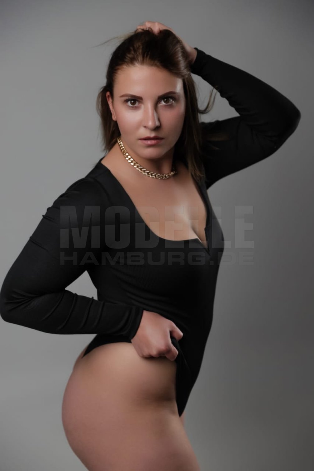 Anni, 26, 164cm, 58kg, 70 C